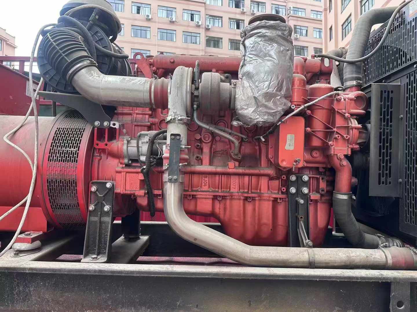 伊吾如何选择适合 600kW 柴油发电机组的过载保护器？