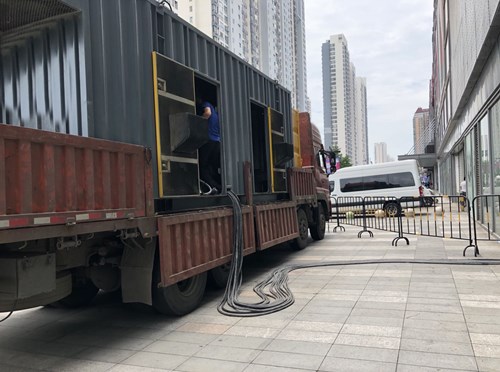 伊吾柴油发电机空气滤清器在不同季节的更换周期是否有差异？