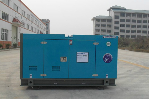 伊吾发电机租赁如何正确安装空气滤清器？